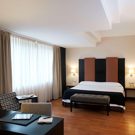 Nh Timisoara Hotel Екстериор снимка