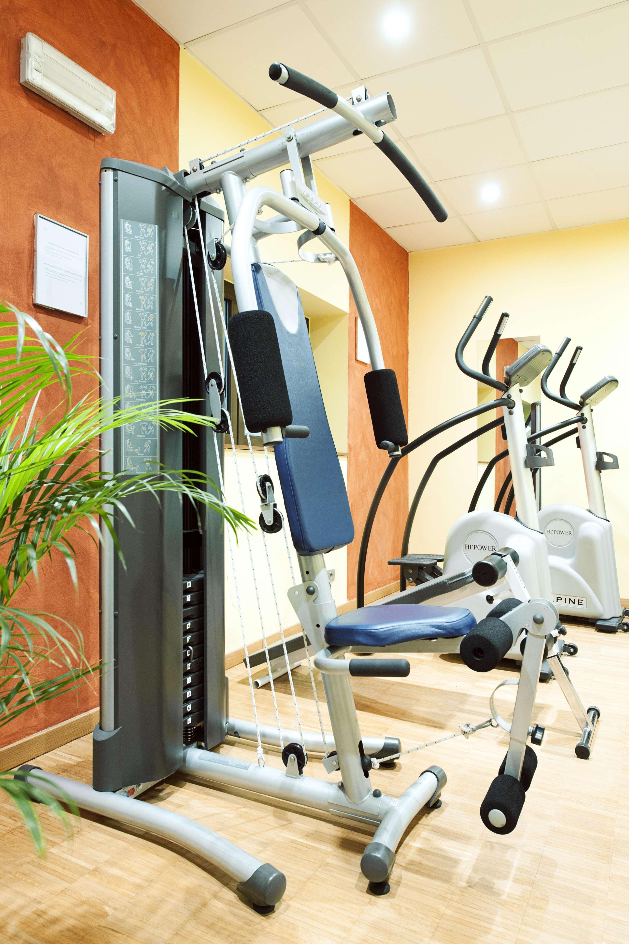 Nh Timisoara Hotel Екстериор снимка