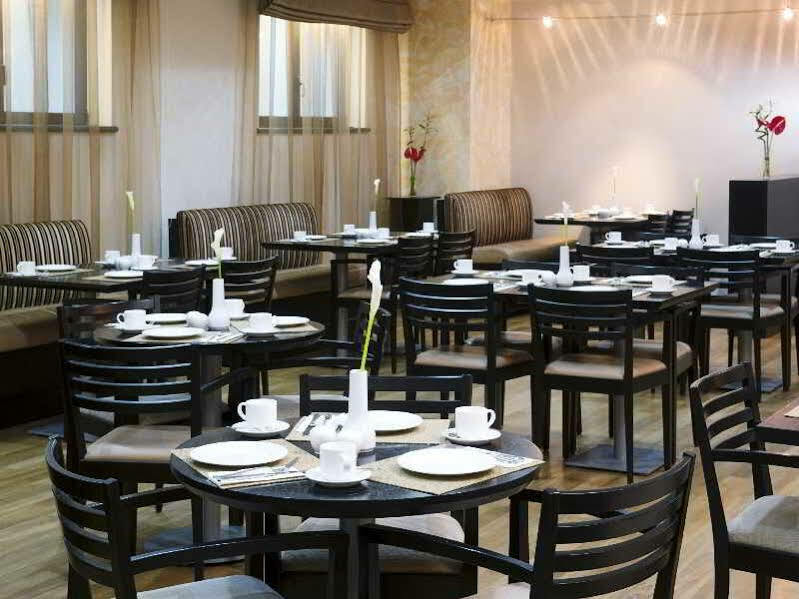 Nh Timisoara Hotel Екстериор снимка